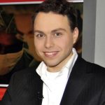 Tobias Kiwitt: Wie verhandele ich meinen perfekten Verlagsvertrag? Das 1 x 1 eines guten AutorInnenvertrags Tobias Kiwitt: Wie verhandele ich meinen perfekten Verlagsvertrag? Das 1 x 1 eines guten AutorInnenvertrags