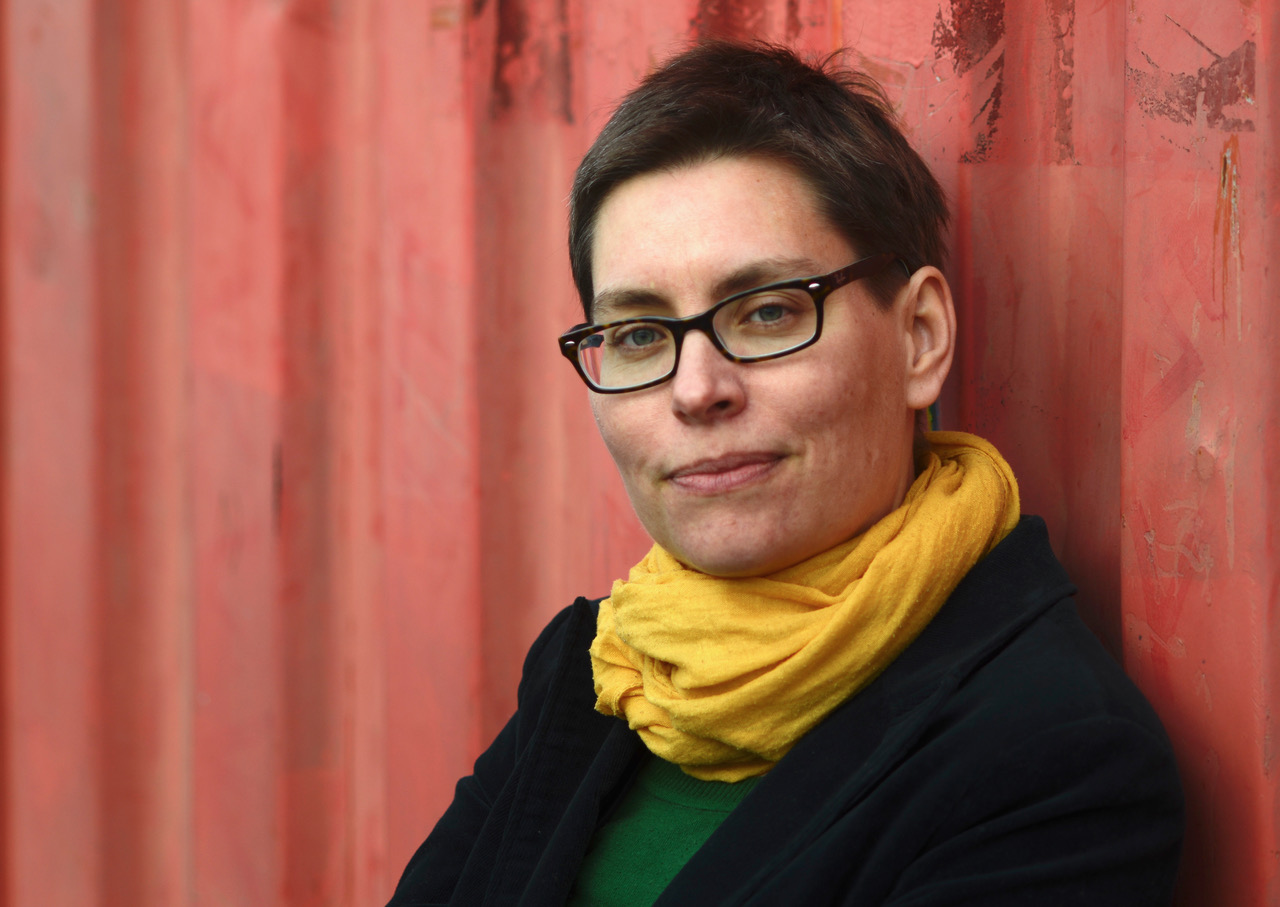 Friederike Kenneweg: Das Spiel mit den Sinnen - die eigene Wahrnehmung für die Figurengestaltung nutzen